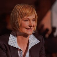 Suzanne Jones