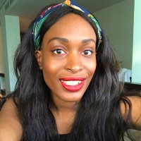 Elekia Akhuetie