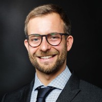 Dr. Med. Lukas H.