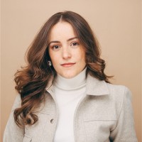 Thaís Pimentel, Mba