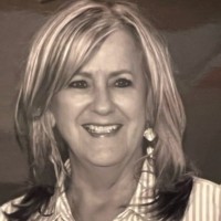 Suzie Cole