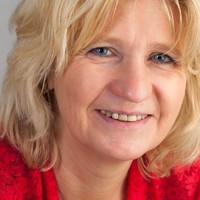 Karin Toebak