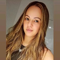 Camila S. De Freitas