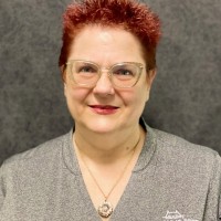 Kimberly Uecker