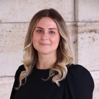 Lucia Kloess