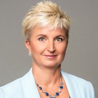 Beáta Vámos