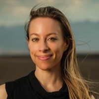 Amanda R. Martinez