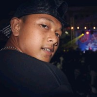 Yoga Pratama