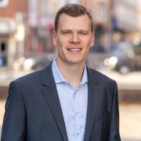 Dr. Oliver Daum