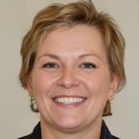 Geraldine Decker