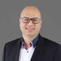 Tobias L.