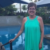 Vicki Dewar