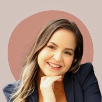 Ana Paula Alvares