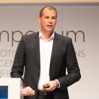Dr. Holger Manz