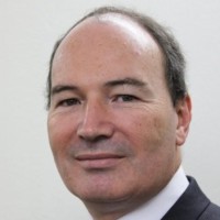 Douglas Hunt