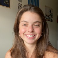 Júlia Barrozo Do Amaral