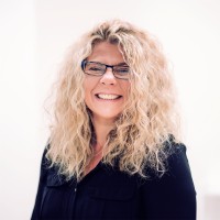 Beverley Avery