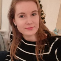 Claudia De Jong