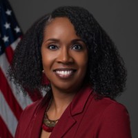 Yasmin Julio, Cmc, Mpa
