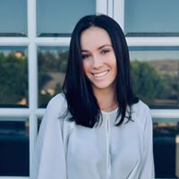 Maggie Beyer