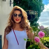 Azi (Azadeh) Kaveh