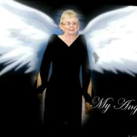 Julie Walter