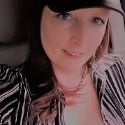 Vanessa Deffner