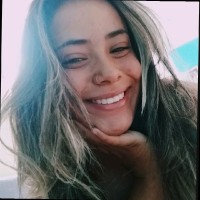 Thainá Pires