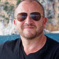 Kerry Davies