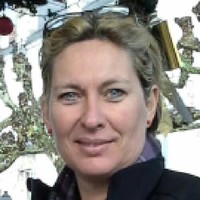 Hélène George