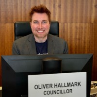 Oliver Hallmark