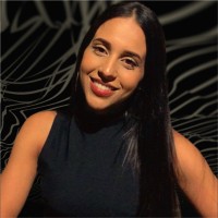 Paula Lemos