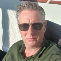 Simon Batchelor