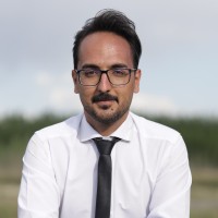 Amir dowlatabadi