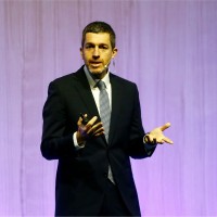 André Flores