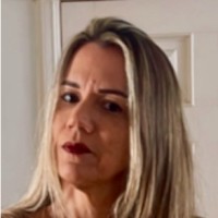Célia Regina Penitente Naumann