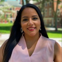 Karen Canales Del Castillo, Ma