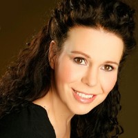 Nicole Krause