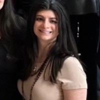 Suzanne Linzer