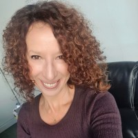 Nina Bross