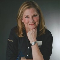 Ellie Long