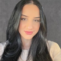 Dounya E.