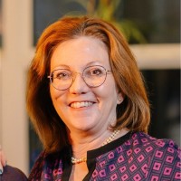 Julie Guevarra, FCPA, CAIB