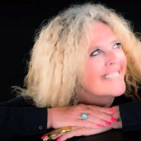 Drs Leonie A. M Birch Bloks
