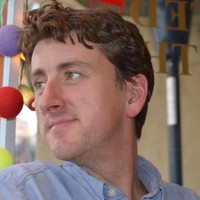 Simon Bennett