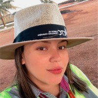 Ana Lara Souza
