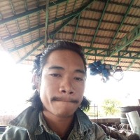 วิรัตน์ ชุมผล