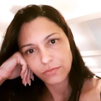 Cíntia Resende Barros