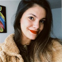 Fabíola Barcelos
