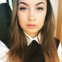 Ксения Попова